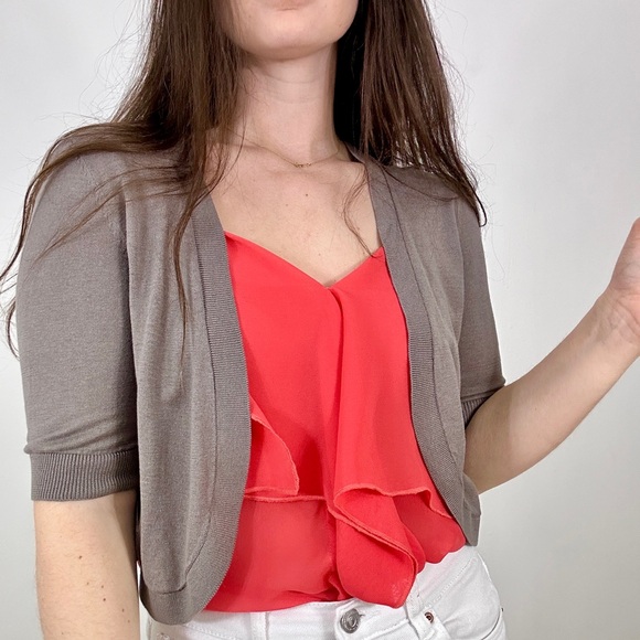 le chateau Sweaters - *Le Chateau Brown Beige Cropped 3/4 Sleeve Cardigan